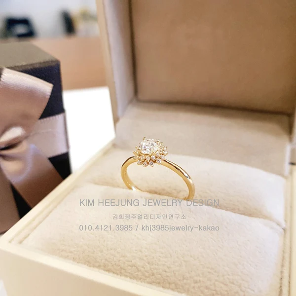0.36ct 다이아몬드 플라워셋팅 리셋팅 반지 완성 후 · 1